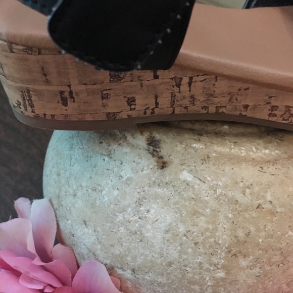 Girls size 13 black sparkle sandals - Picture 6 of 7